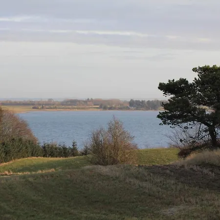 Scenic Pool House Retreat - By Traum Dom wakacyjny *